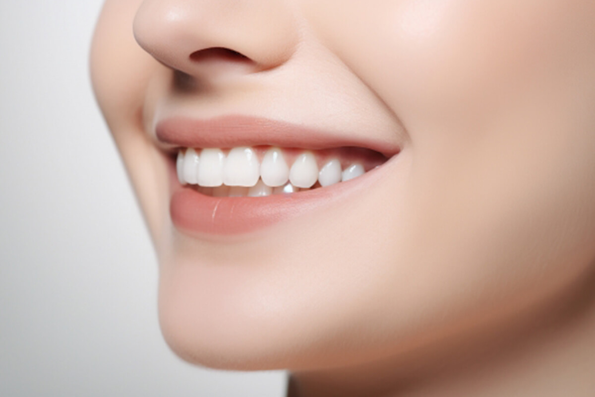 白く美しい歯に憧れませんか？